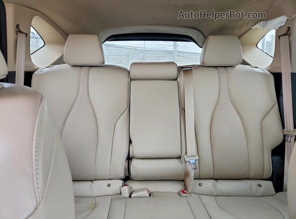 5J8TC1H5XLL020139 2020 ACURA RDX Brown Vista de los asientos traseros