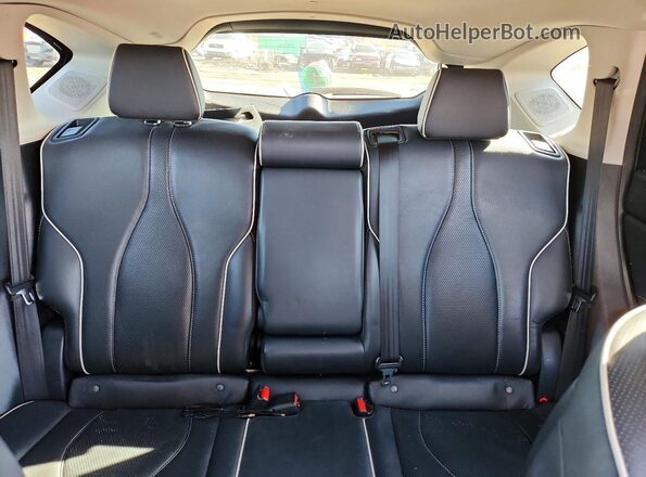 5J8TC2H75KL011306 2019 ACURA RDX Black Հետևի նստատեղերի տեսք