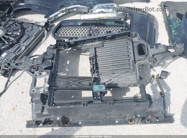 5LM5J7XC4NGL16259 2022 LINCOLN AVIATOR Черный 