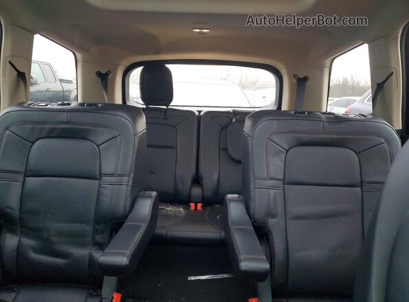 5LM5J7XC6RGL07035 2024 LINCOLN AVIATOR White Widok tylnych siedzeń