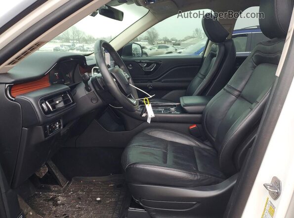5LM5J7XC6RGL07035 2024 LINCOLN AVIATOR White Widok wnętrza z przodu