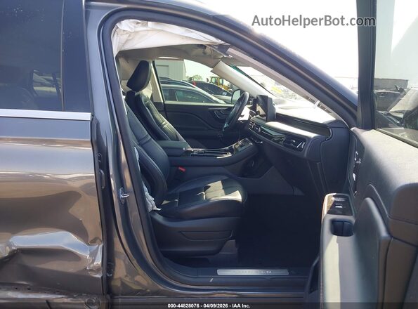 5LM5J7XC7SGL03419 2025 LINCOLN AVIATOR Gray 