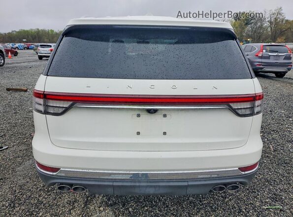 5LM5J7XC9LGL34348 2020 LINCOLN AVIATOR White უკანა ხედი