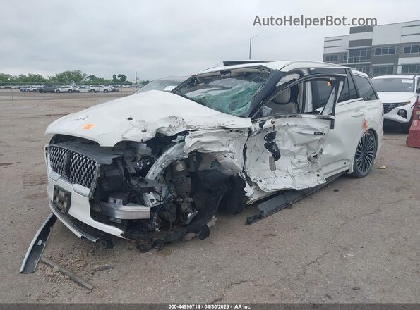 5LM5J9XC4MGL07877 2021 LINCOLN AVIATOR White Vista tres cuartos delantera izquierda