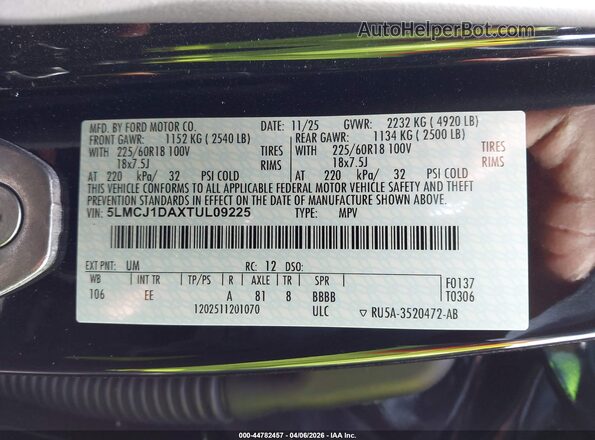 5LMCJ1DAXTUL09225 2026 LINCOLN CORSAIR Black Շարժիչի բաժամունքի տեսք