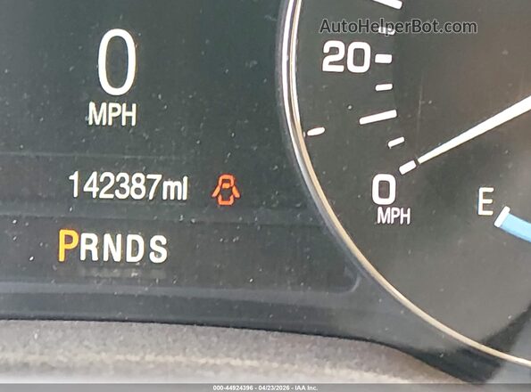 5LMCJ2C90JUL32037 2018 LINCOLN MKC White 