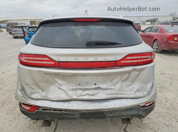 5LMCJ2C90KUL06877 2019 LINCOLN MKC Silver Вид ззаду