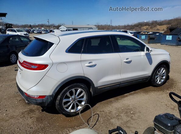 5LMCJ2D97KUL49921 2019 LINCOLN MKC White Tył prawy
