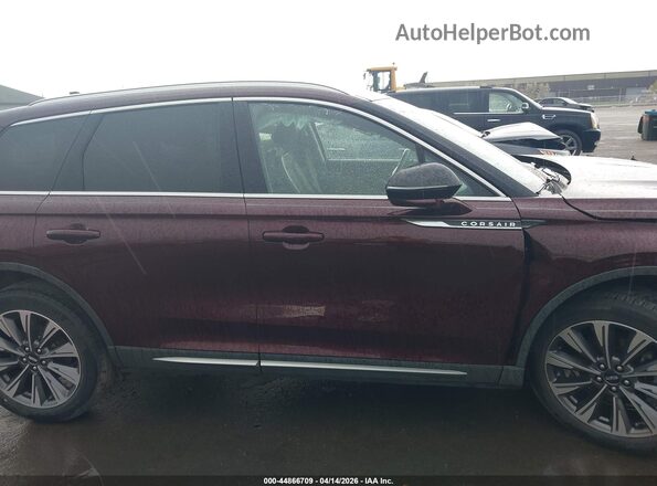 5LMCJ2D98LUL06982 2020 LINCOLN CORSAIR Maroon Widok wnętrza z tyłu