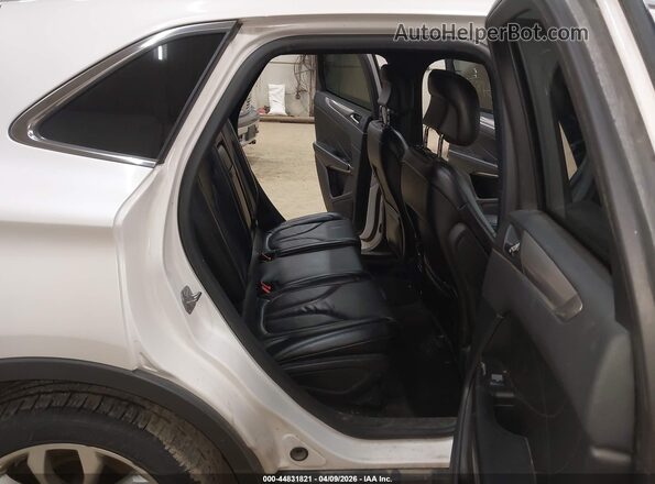 5LMCJ2D99KUL44302 2019 LINCOLN MKC White Vista de la etiqueta del VIN