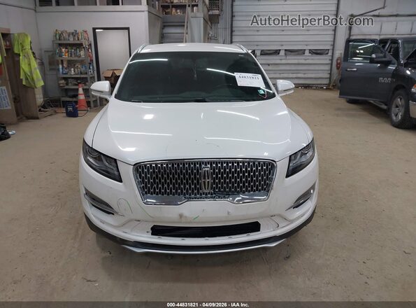 5LMCJ2D99KUL44302 2019 LINCOLN MKC White Vista del cuadro de instrumentos