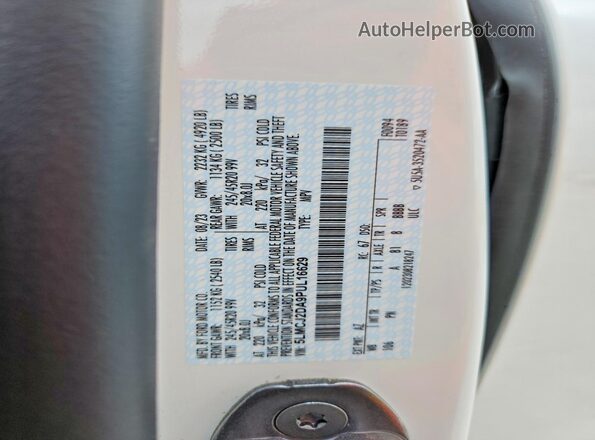 5LMCJ2DA9PUL16629 2023 LINCOLN CORSAIR Белый Панорамный вид салона 360°