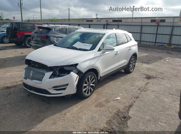 5LMCJ3D92KUL03399 2019 LINCOLN MKC White Przód lewy