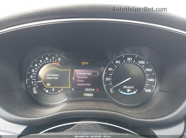5LMCJ3D92KUL03399 2019 LINCOLN MKC White Widok tylnych siedzeń