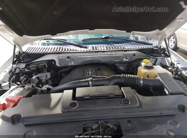 5LMJJ2HT8HEL01649 2017 LINCOLN NAVIGATOR Белый Вид сзади