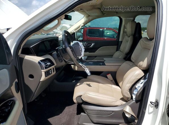 5LMJJ2LT2NEL13850 2022 LINCOLN NAVIGATOR Белый Вид салона спереди