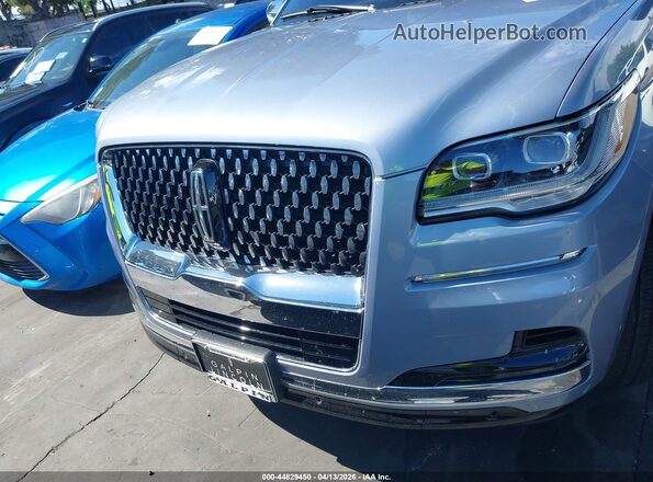 5LMJJ2TG8REL19385 2024 LINCOLN NAVIGATOR Gray Vista interior trasera