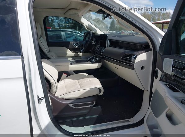 5LMJJ2TT0LEL11978 2020 LINCOLN NAVIGATOR White Widok wnętrza z przodu