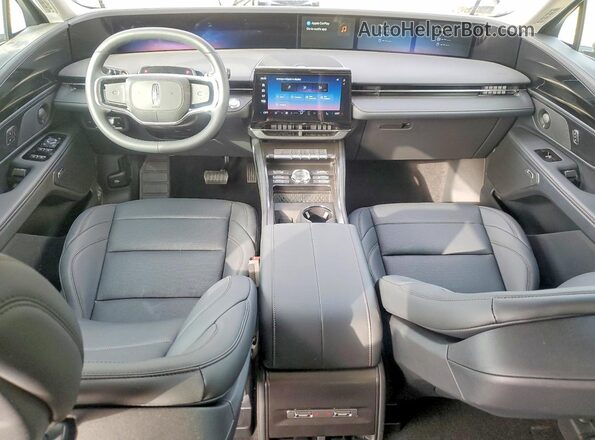 5LMPJ8JA3TJ036645 2026 LINCOLN NAUTILUS Black Dashboard view