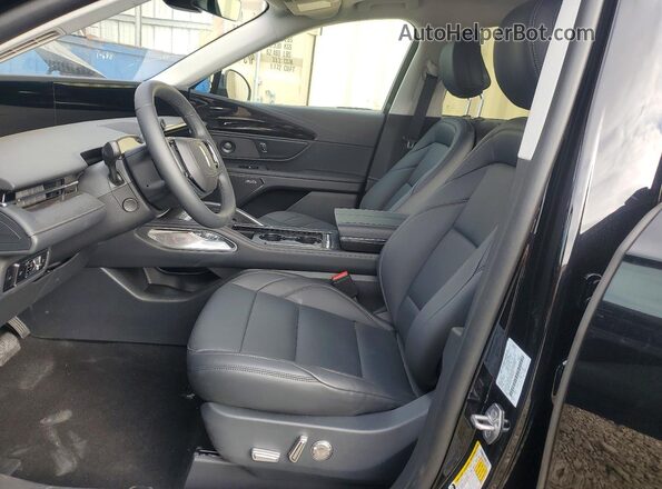 5LMPJ8JA3TJ036645 2026 LINCOLN NAUTILUS Black Front interior view