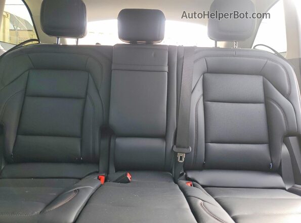 5LMPJ8JA3TJ036645 2026 LINCOLN NAUTILUS Black Rear seats view