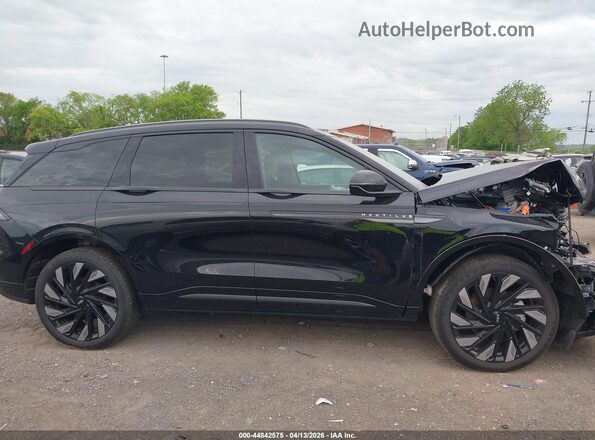 5LMPJ8K48SJ957718 2025 LINCOLN NAUTILUS Черный Вид задней части салона
