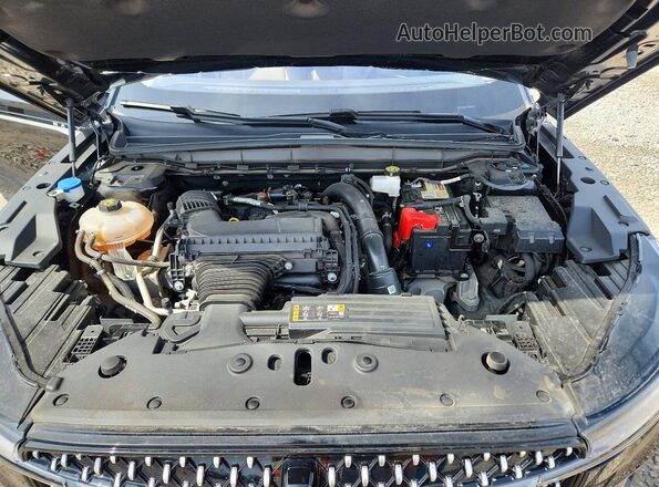 5LMPJ8KA2RJ829264 2024 LINCOLN NAUTILUS Black Rear interior view