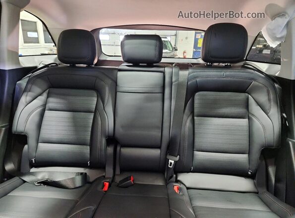 5LMPJ8KA6TJ987470 2026 LINCOLN NAUTILUS Black Rear seats view