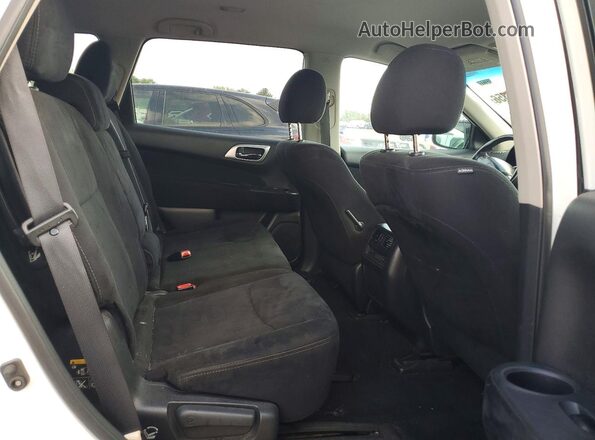 5N1AR2MM0GC644766 2016 NISSAN PATHFINDER White Вид задньої частини салону