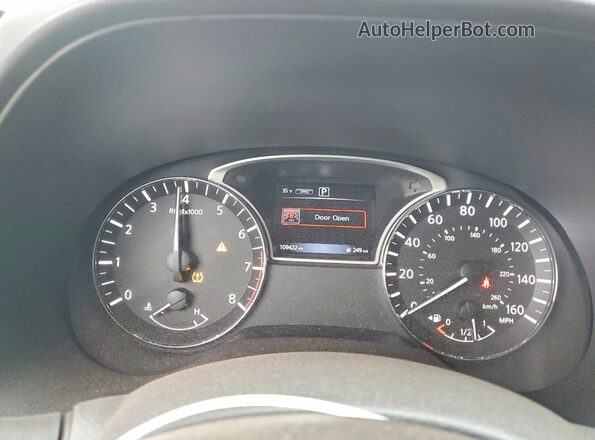 5N1AR2MM8GC642974 2016 NISSAN PATHFINDER Red Սարքավորումների վահանակի տեսք