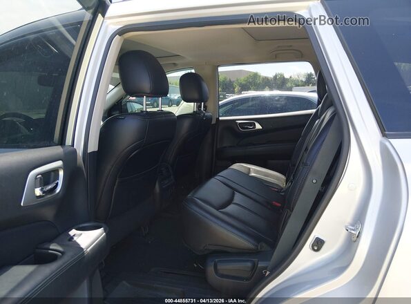 5N1AR2MN2GC660363 2016 NISSAN PATHFINDER Silver 