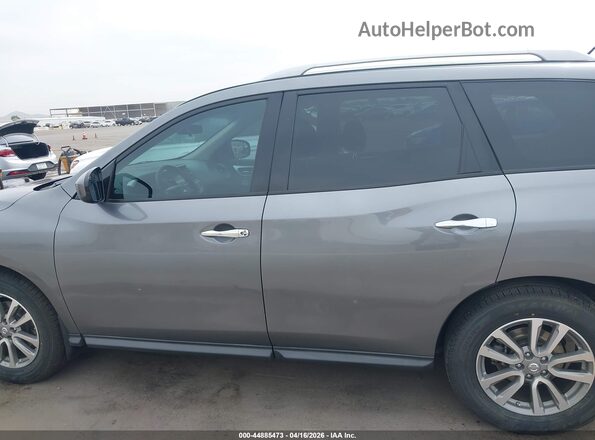 5N1AR2MN8GC656558 2016 NISSAN PATHFINDER Gray 360 interior view