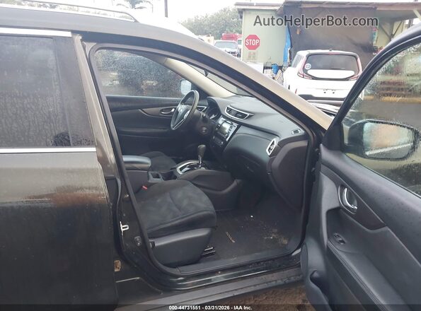 5N1AT2MN3GC912087 2016 NISSAN ROGUE Зеленый Вид салона спереди