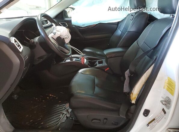 5N1AT2MT1GC742441 2016 NISSAN ROGUE White Front interior view