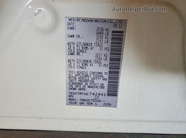 5N1AT2MT1GC742441 2016 NISSAN ROGUE White Engine compartment view
