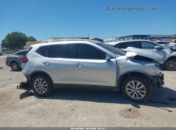 5N1AT2MT1JC801222 2018 NISSAN ROGUE Silver უკანა სალონის ხედი