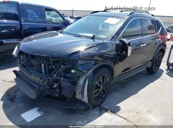 5N1AT2MT2JC767548 2018 NISSAN ROGUE Black Առջևի ձախ երեք քառորդ տեսարան