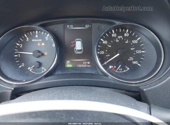 5N1AT2MT3HC738358 2017 NISSAN ROGUE Black Widok tylnych siedzeń