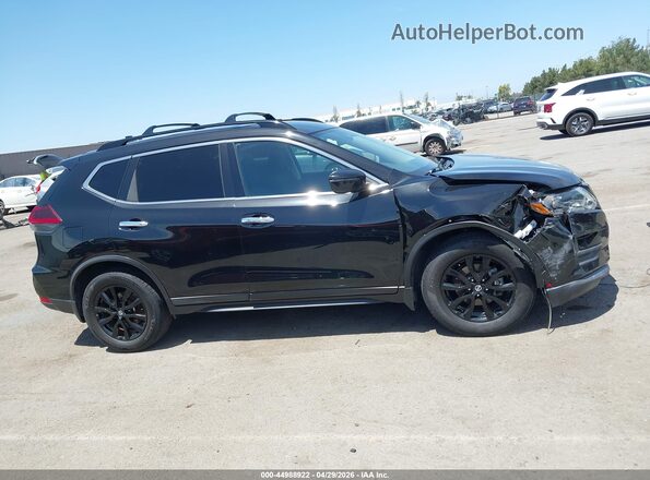 5N1AT2MT5JC757340 2018 NISSAN ROGUE Black უკანა სალონის ხედი