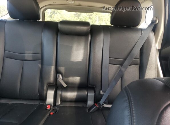 5N1AT2MT7GC757042 2016 NISSAN ROGUE Black Rear seats view