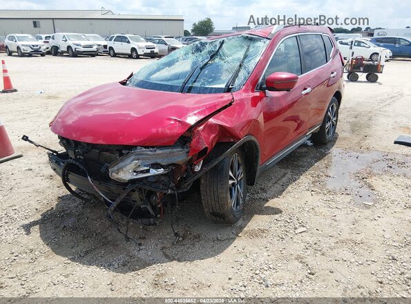 5N1AT2MT7HC779415 2017 NISSAN ROGUE Red 