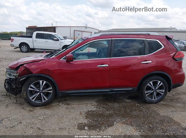 5N1AT2MT7HC779415 2017 NISSAN ROGUE Red 