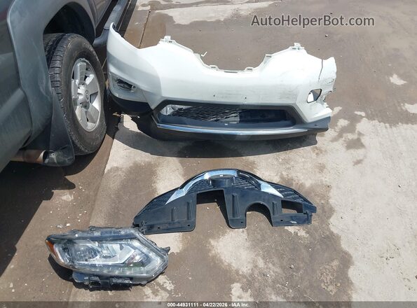 5N1AT2MV0GC867903 2016 NISSAN ROGUE White 