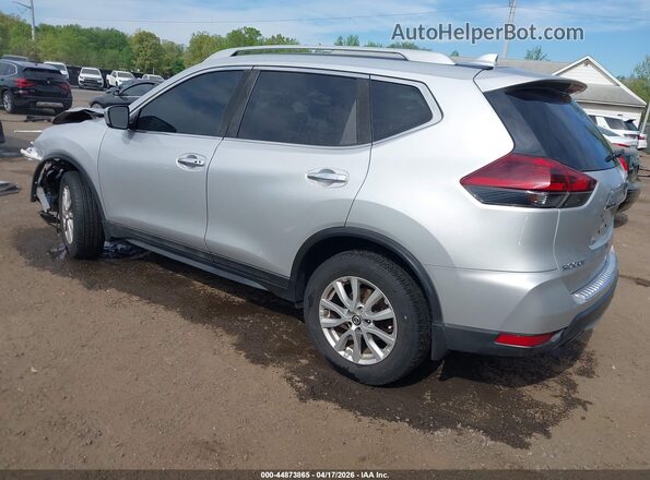 5N1AT2MV0JC769073 2018 NISSAN ROGUE Silver Trasero izquierdo