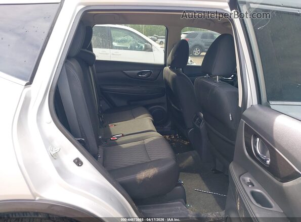 5N1AT2MV0JC769073 2018 NISSAN ROGUE Silver Vista de la etiqueta del VIN