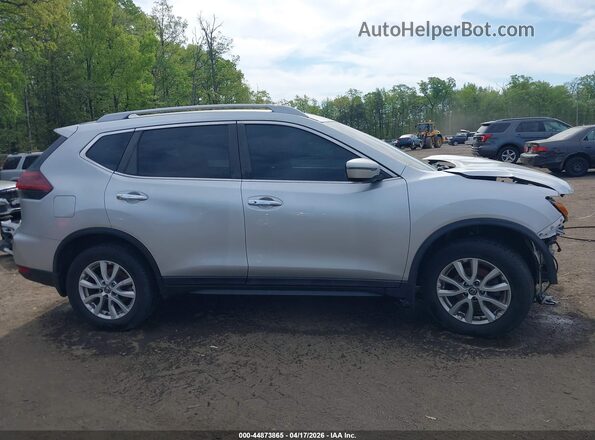 5N1AT2MV0JC769073 2018 NISSAN ROGUE Silver Vista interior de 360 grados