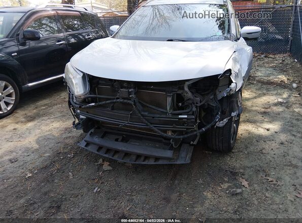 5N1AT2MV6HC781884 2017 NISSAN ROGUE Silver Вид спереду