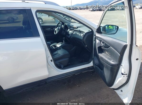 5N1AT2MV7GC774795 2016 NISSAN ROGUE White Widok wnętrza z przodu