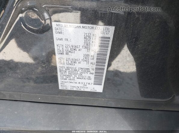 5N1AT2MV7HC831787 2017 NISSAN ROGUE Black Vista del compartimento del motor