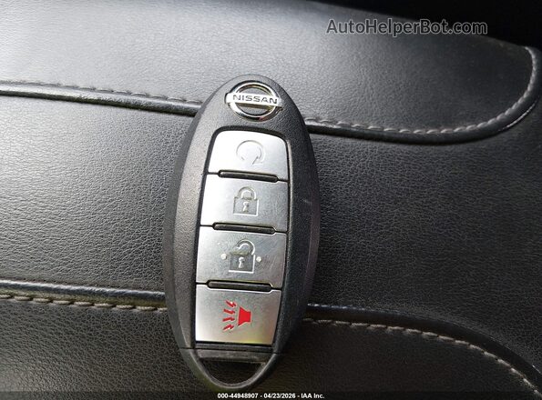 5N1AT2MV7HC832633 2017 NISSAN ROGUE Серый Вид панели приборов